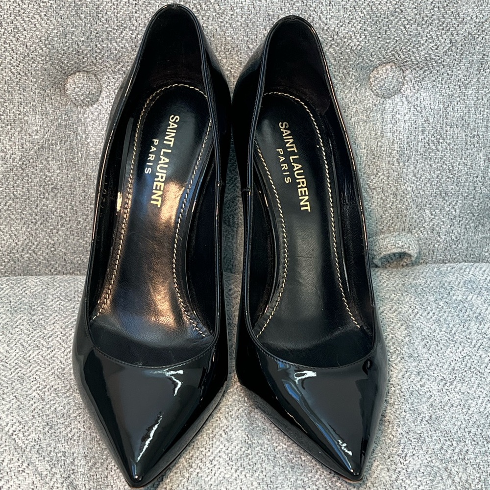 Saint Laurent Opyum Cassandre-logo Pumps